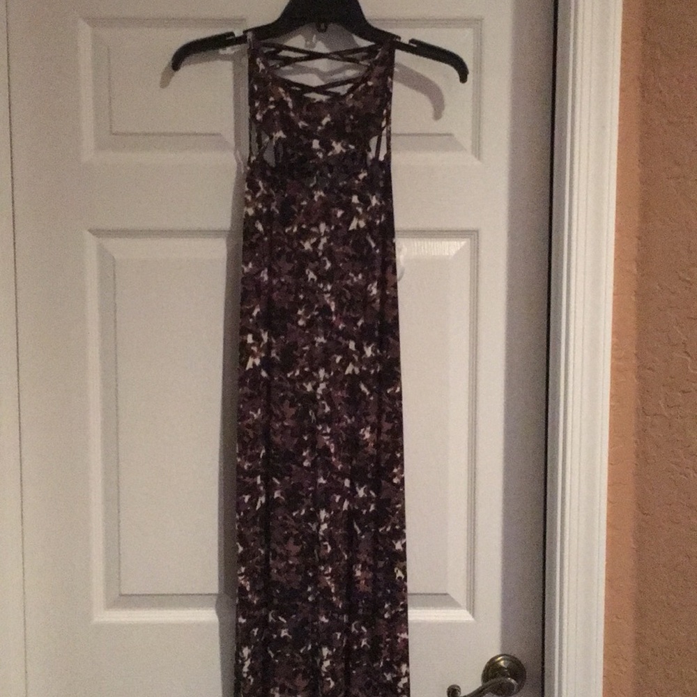 😎Make an Offer!!😎Brand new-never worn maxi dress